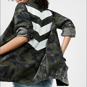 Express chevron print camo jacket